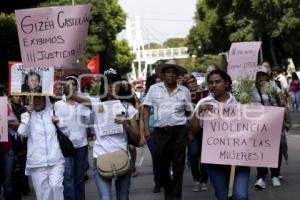 MARCHA CONTRA FEMINICIDIOS