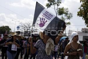 MARCHA CONTRA FEMINICIDIOS