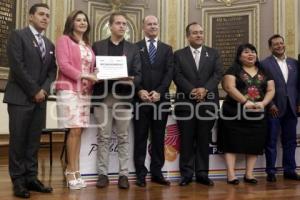 CLAUSURA PARLAMENTO JUVENIL