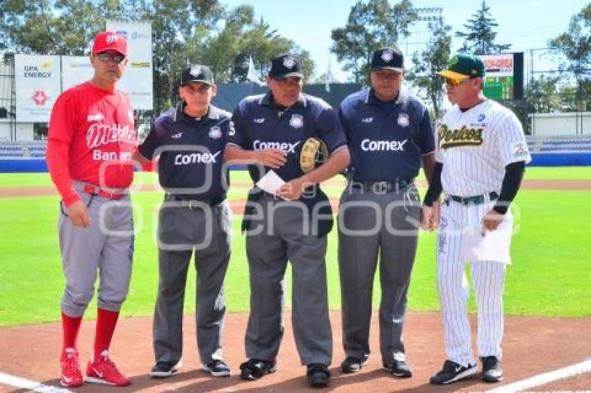 BÉISBOL LIGA INVERNAL . PERICOS VS DIABLOS