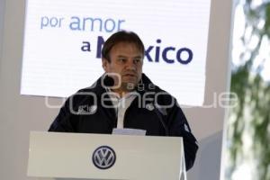 PREMIO POR AMOR AL PLANETA . VW