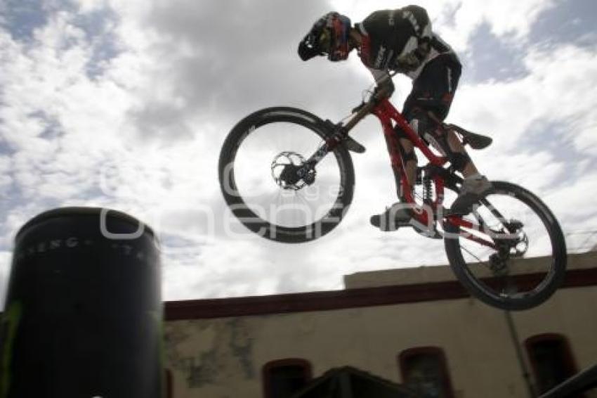 DOWN HILL URBANO INTERNACIONAL POPOBIKE´