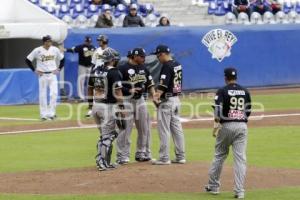 PERICOS VS PETROLEROS . LIGA INVERNAL