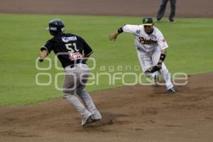 PERICOS VS PETROLEROS . LIGA INVERNAL