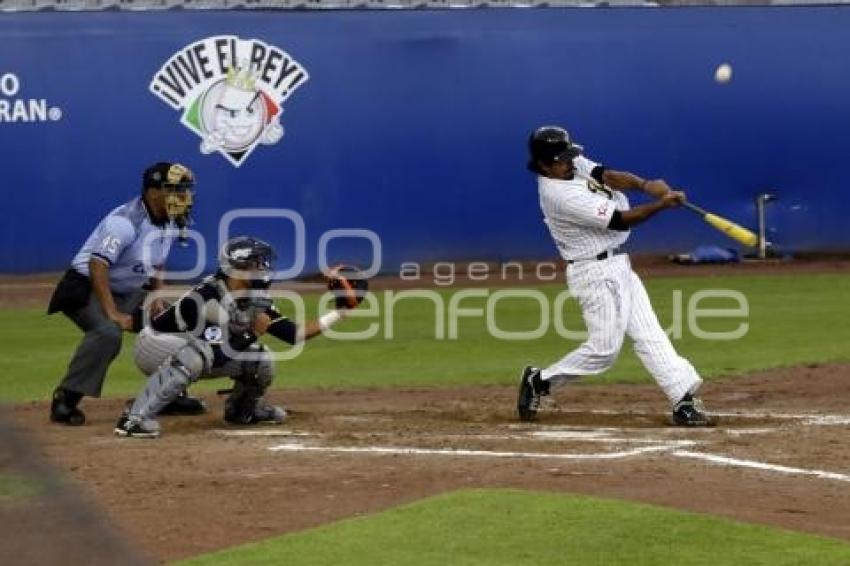 PERICOS VS PETROLEROS . LIGA INVERNAL