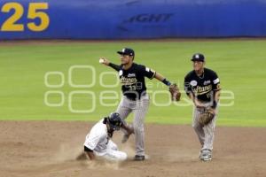 PERICOS VS PETROLEROS . LIGA INVERNAL