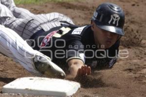 PERICOS VS PETROLEROS . LIGA INVERNAL