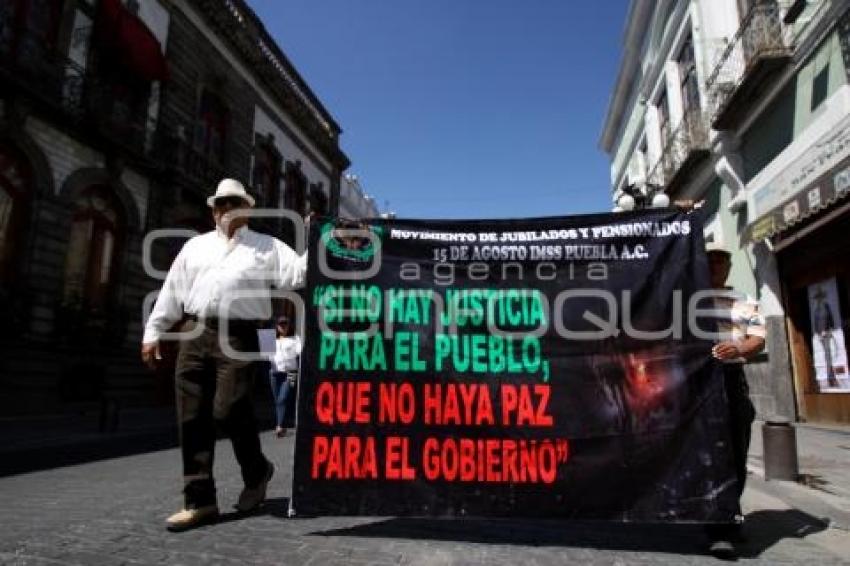 MANIFESTACIÓN DE MÉDICOS