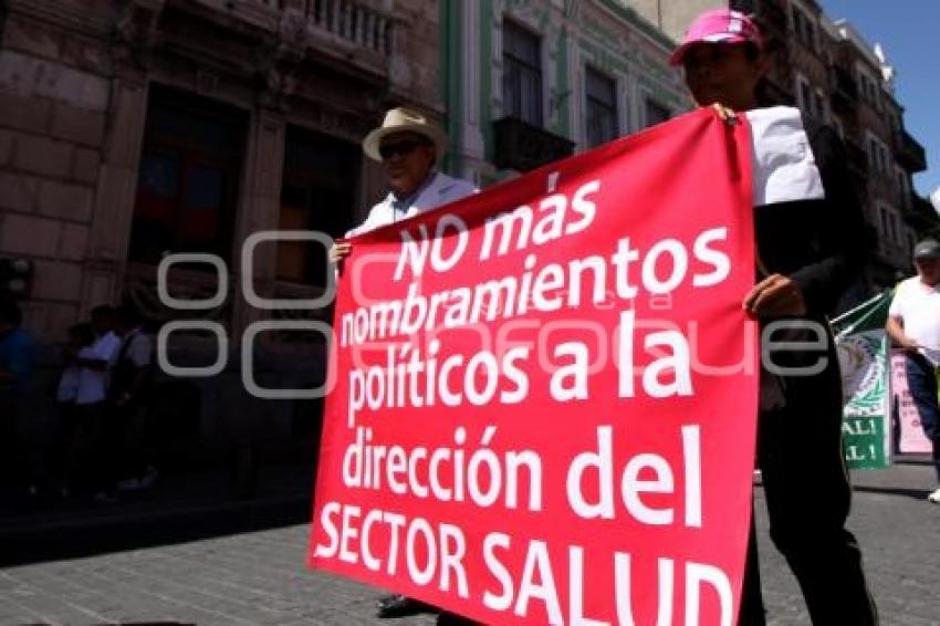 MANIFESTACIÓN DE MÉDICOS