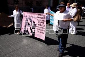 MANIFESTACIÓN DE MÉDICOS