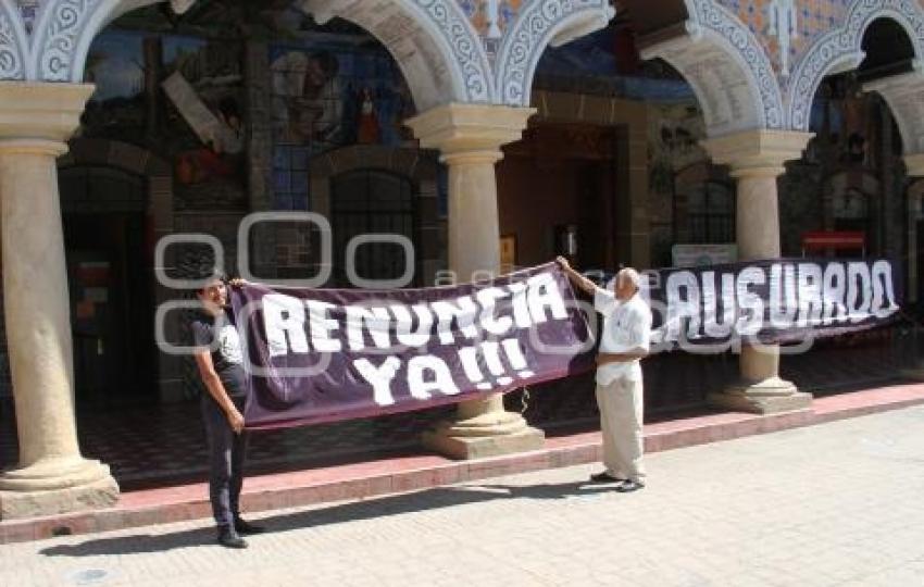 PROTESTA AYUNTAMIENTO . TEHUACÁN