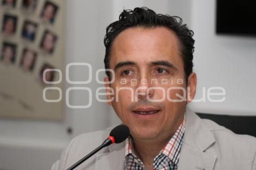 PABLO FERNÁNDEZ DEL CAMPO