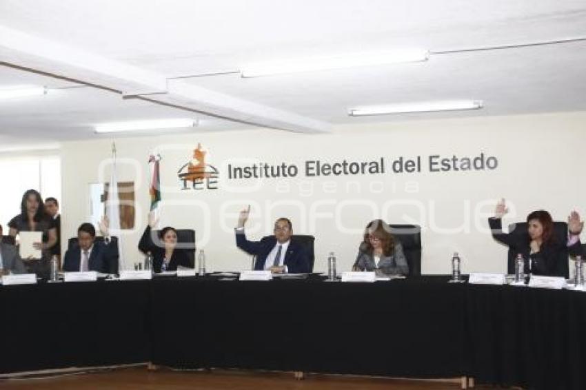 SESIÓN IEE