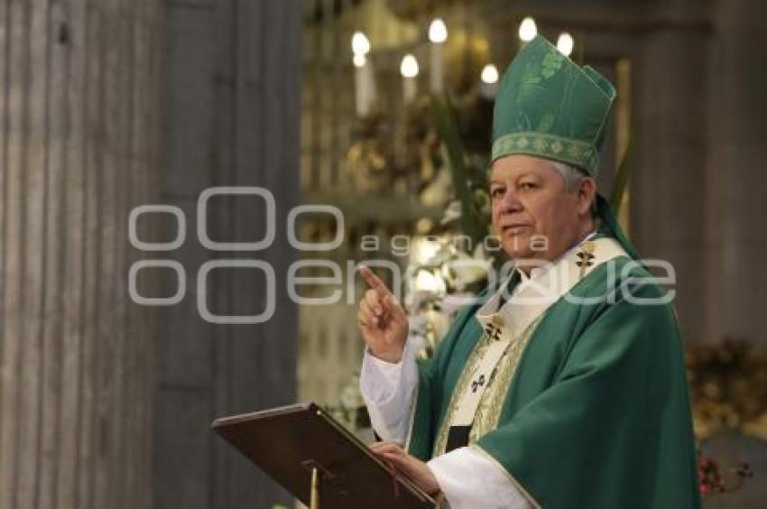 MISA DOMINICAL . CATEDRAL