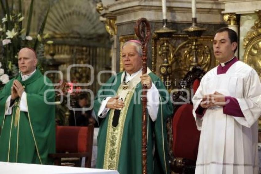 MISA DOMINICAL . CATEDRAL