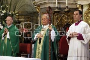 MISA DOMINICAL . CATEDRAL