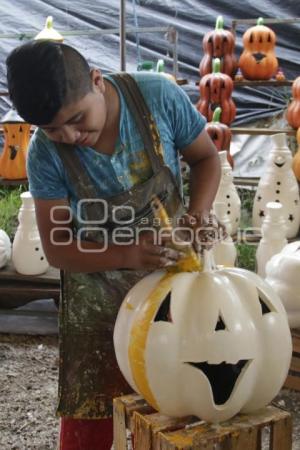 CALAVERITAS DE BARRO