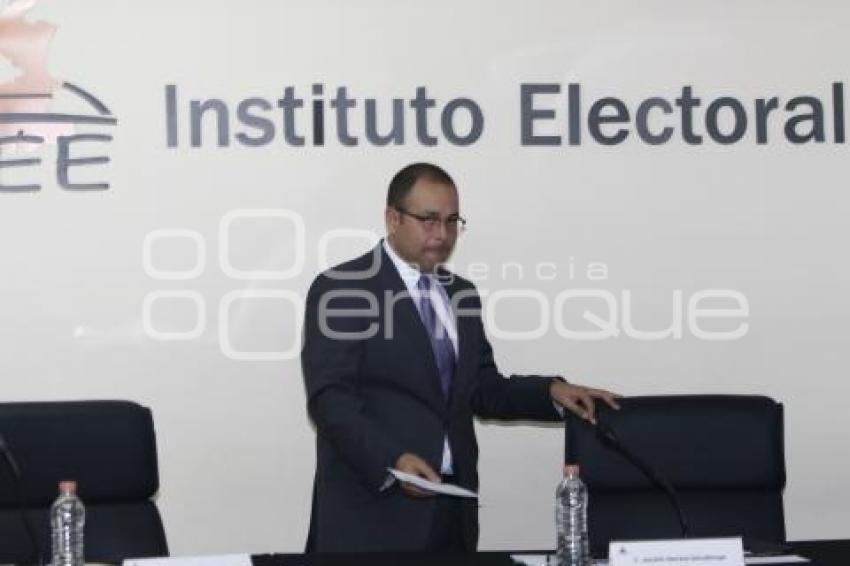SESIÓN IEE