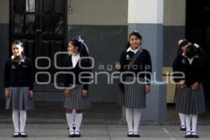 HORARIO DE INVIERNO . ESCUELAS