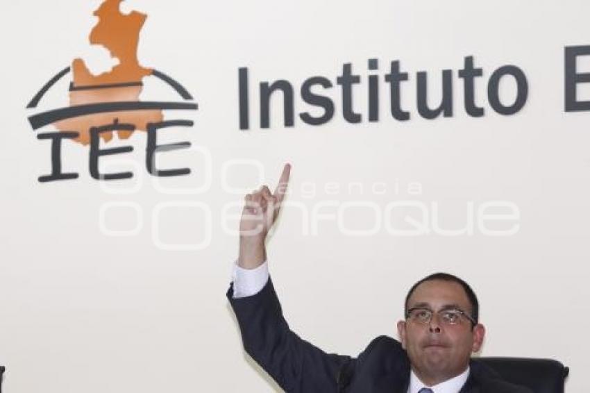 SESIÓN IEE