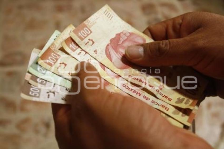 DINERO . ECONOMÍA