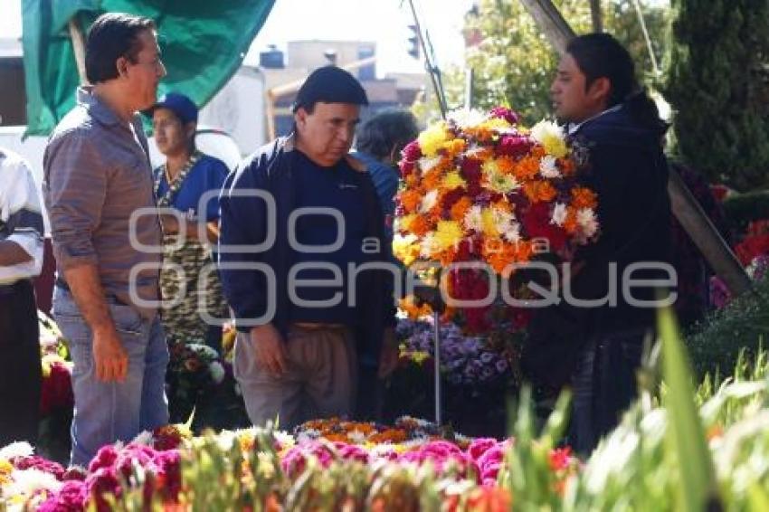 DÍA DE MUERTOS . PANTEONES