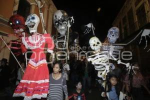 COLECTIVO TAMALISTAS. DESFILE DE MOJIGANGAS