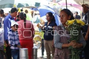 DÍA DE MUERTOS . PANTEONES