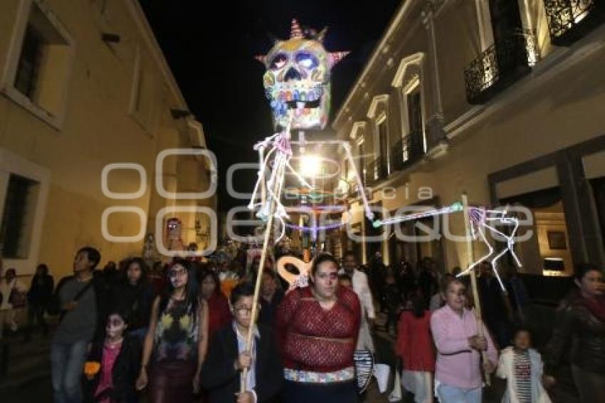 COLECTIVO TAMALISTAS. DESFILE DE MOJIGANGAS