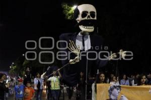 DESFILE DE CALAVERAS