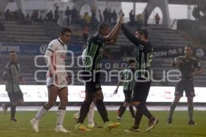 FÚTBOL . LOBOS VS CAFETALEROS