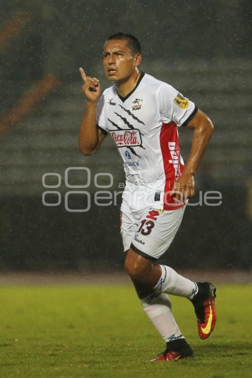 FÚTBOL . LOBOS VS CAFETALEROS
