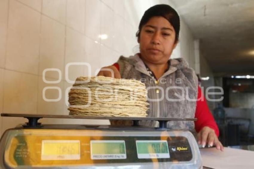 TORTILLA . ECONOMÍA