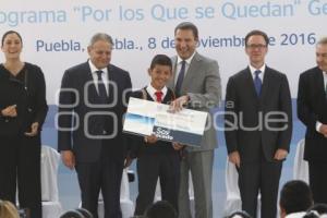 ENTREGA DE BECAS BBVA BANCOMER