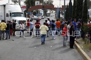 TEXMELUCAN . BLOQUEO VIALIDADES