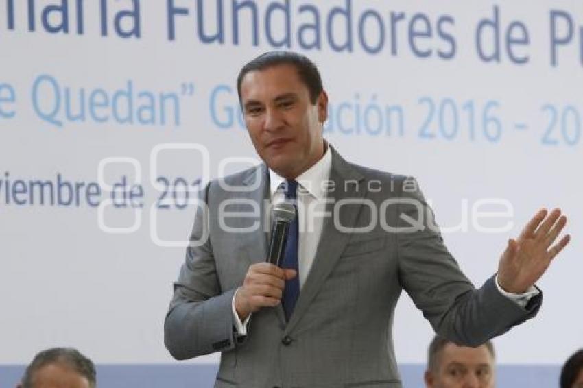 ENTREGA DE BECAS BBVA BANCOMER