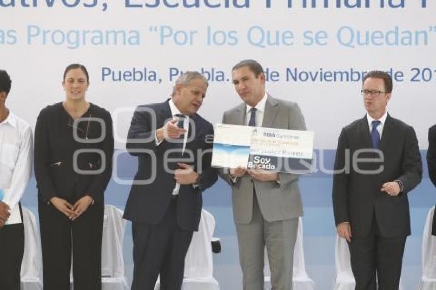 ENTREGA DE BECAS BBVA BANCOMER