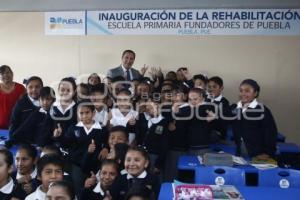 ENTREGA DE BECAS BBVA BANCOMER