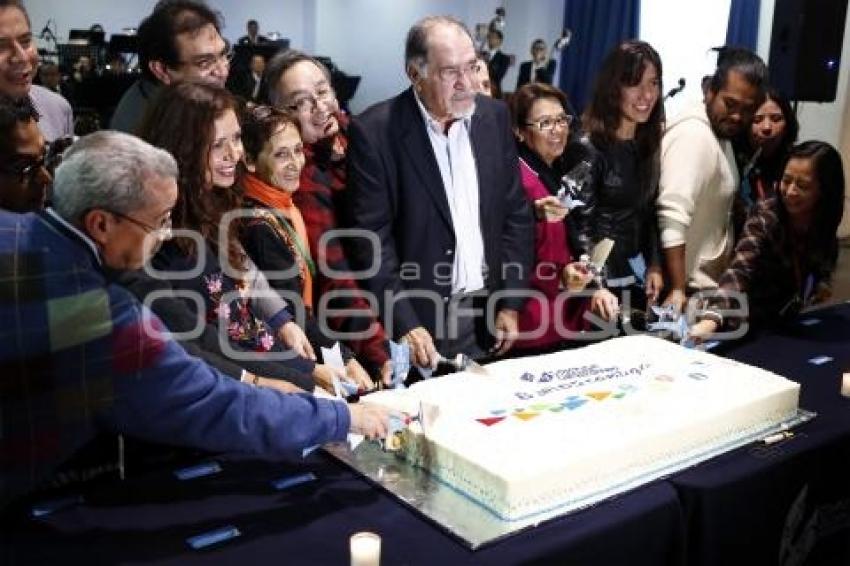 CCU .  OCTAVO ANIVERSARIO