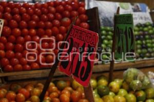 MERCADOS . ECONOMÍA