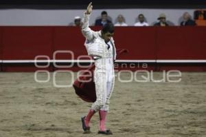 TOROS . JOSELITO ADAME