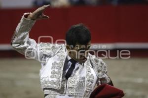 TOROS . JOSELITO ADAME