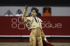 TOROS . ANDRÉS ROCA REY