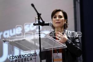 ROSARIO ROBLES . FORO PORQUE SOY MUJER