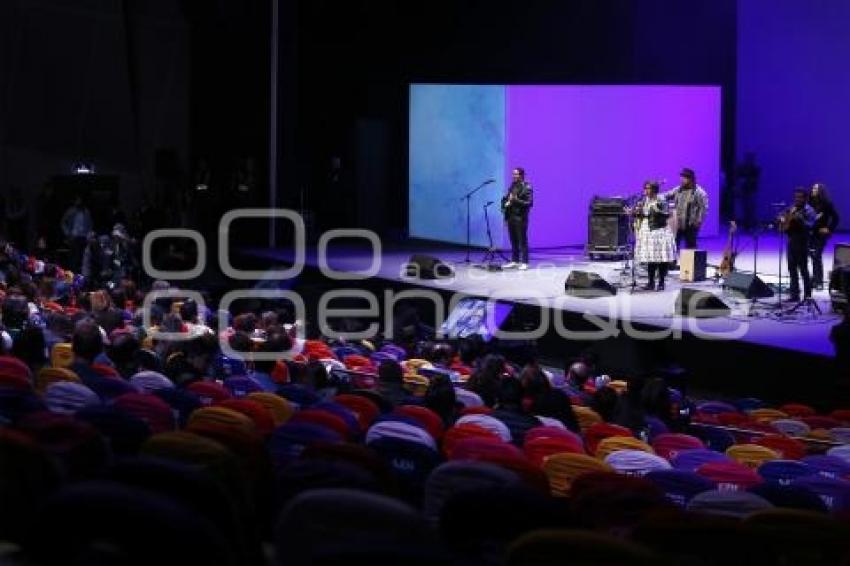 CIUDAD DE LAS IDEAS 2016 .  LA SANTA CECILIA