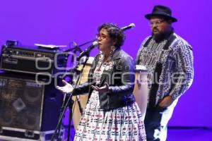 CIUDAD DE LAS IDEAS 2016 .  LA SANTA CECILIA