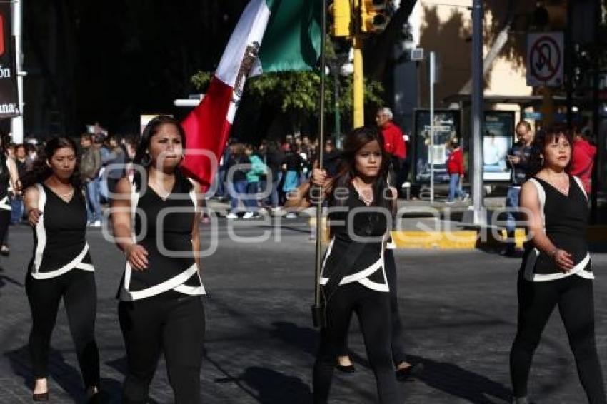 DESFILE TRABAJADORES CSR
