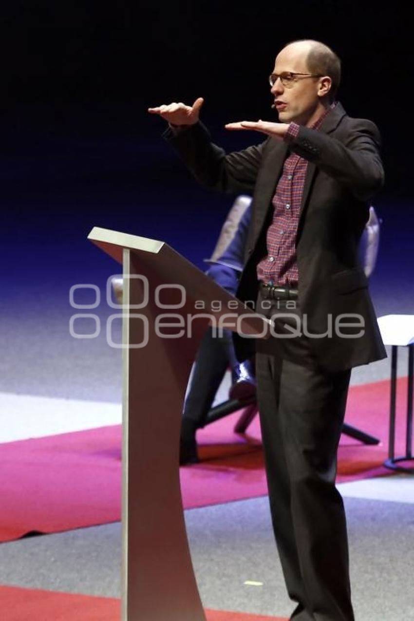CIUDAD DE LAS IDEAS 2016 . DEBATE INTELIGENCIA ARTIFICIAL