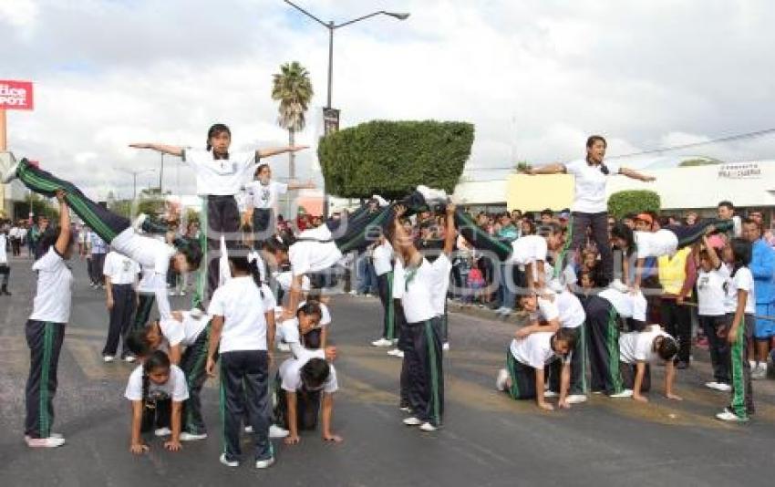 DESFILE 20 DE NOVIEMBRE . TEHUACÁN