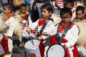 DESFILE 20 DE NOVIEMBRE . ACATLÁN